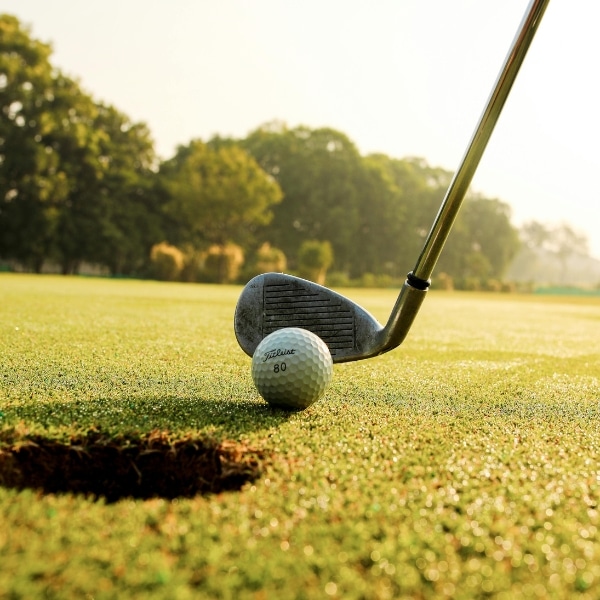 The country club offers the best golf in New Castle, WA