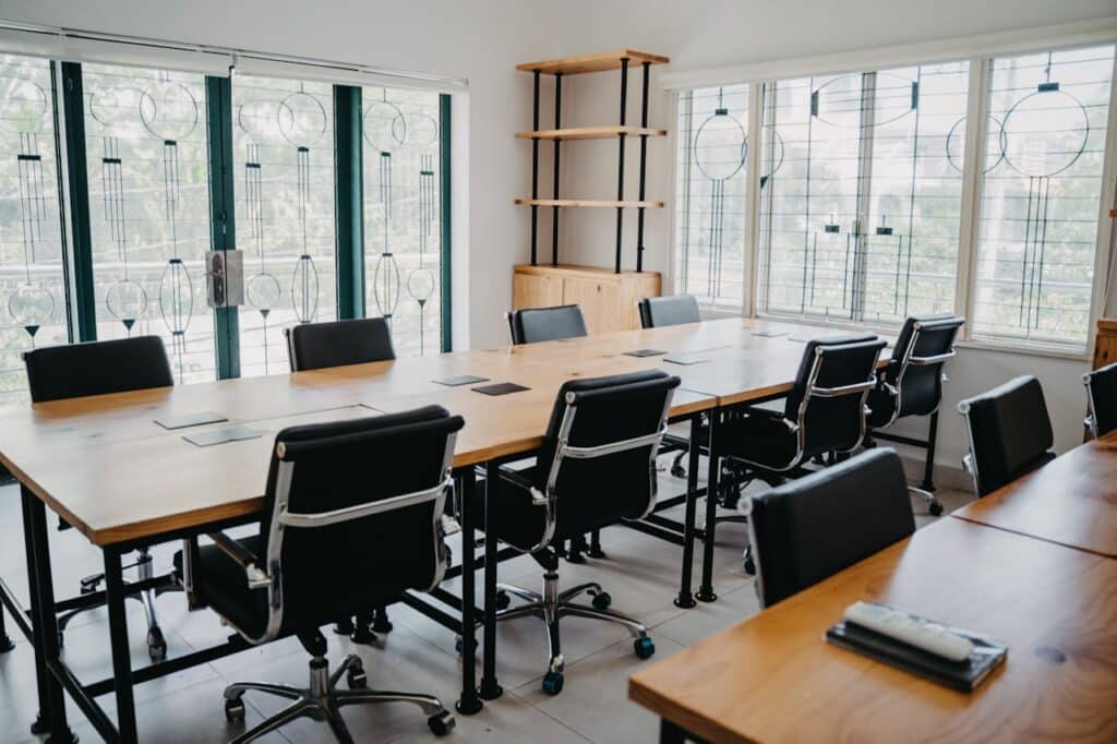 A Guide to Commercial Cleaning Services: What Seattle Businesses Need to Know