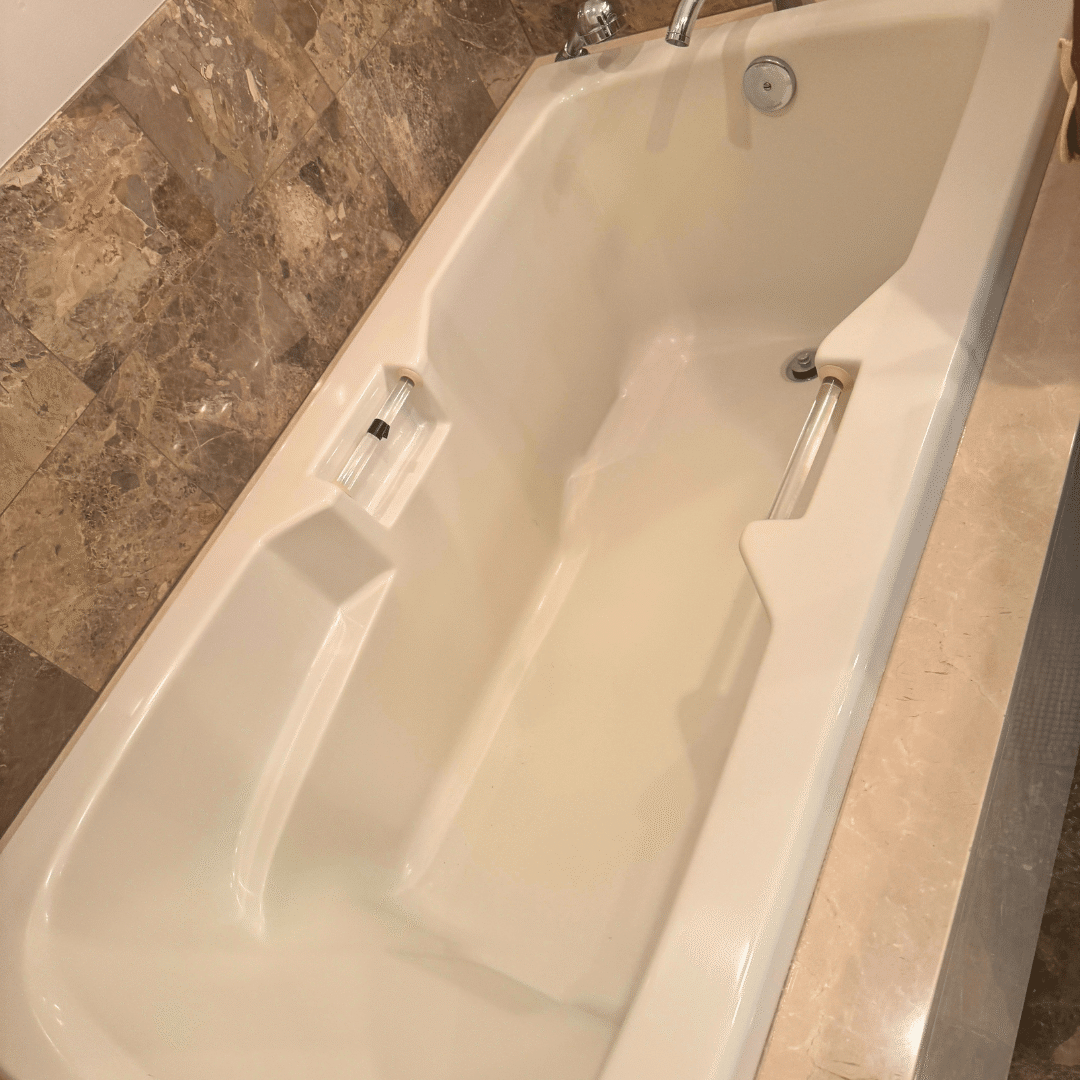 thepurplemaids-deep-cleaning-bathtub-wa